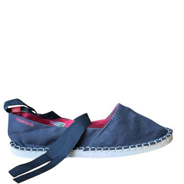 HAVAIANAS STRING CANVAS SHOE - BLACK
